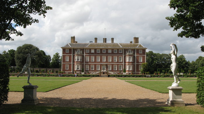 Hampton Court Palace in Pictures | Olympic Venues in Pictures | London