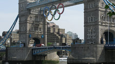 Picture: Potters Fields - Olympic rings under Tower Bridge, seen from Potters Fields Park