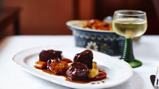 Bib Gourmand Restaurants in North London - Bellanger, baeckeoffe, photo David Loftus Bib Gourmand Restaurants in North London - Bellanger, baeckeoffe, photo David Loftus