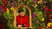 May in London 2018 - Chelsea Pensioner Ray Pearson, RHS Chelsea Flower Show, 2017 May in London 2018 - Chelsea Pensioner Ray Pearson, RHS Chelsea Flower Show, 2017